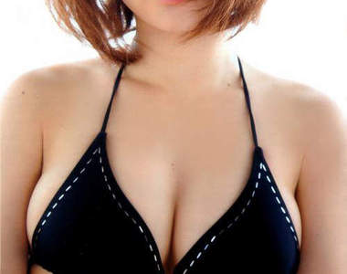 在夏天最～《適合泳裝的男女歌手》你知道是誰嗎？