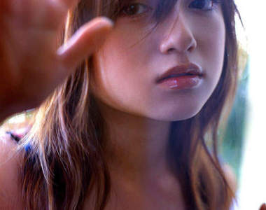 30歲的安達祐實 蘿莉到女人之間的轉變