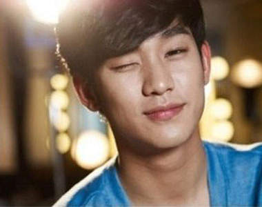 韓國網友票選~眨眼令人心動的男明星是..(≧∀^)❤?