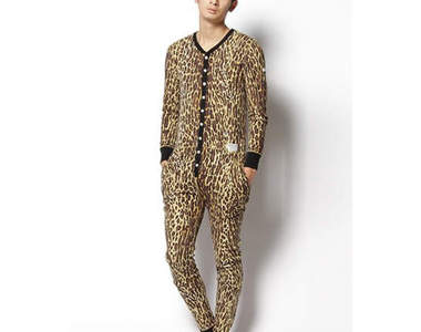 【豹紋男子】就連睡衣都要是豹紋的呦~♥