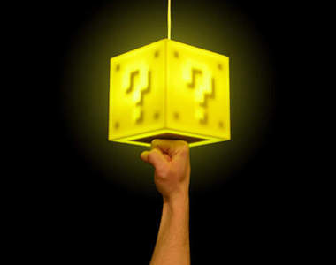 馬力歐方塊燈 敲一下會亮！不過不會掉零錢...