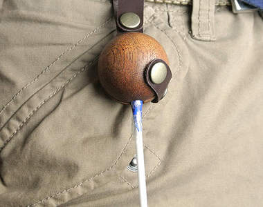 《棒棒糖隨身盒》不是棒棒糖造型的盒子...真的是收棒棒糖的隨身盒....