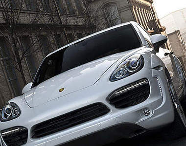 Kahn Design出手改造《保時捷Cayenne》這回既夠力又有型～