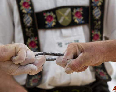 德國手指摔角 他們不是只有大香腸而已... 