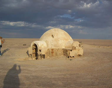 路克的家被星戰迷修好了!以後他就有家可回了