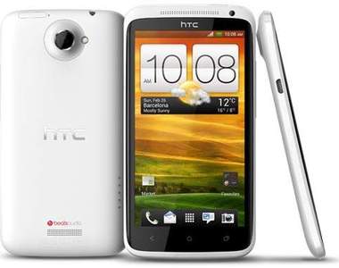 HTC首款四核旗艦手機《One X》 今天起已在台灣開放預購啦！