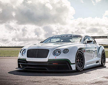 《賓利Continental GT3》概念賽車~生來就是要上場拼高下(遠目)