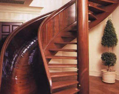 《樓梯藝術》家裡有這種設計的話就願意爬樓梯當運動了（？）