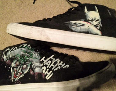 買不起蝙蝠俠Converse?沒關係 媽媽畫給你~