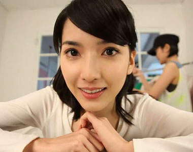 怦然美女 陳匡怡 複習一下匡匡最近的作品吧