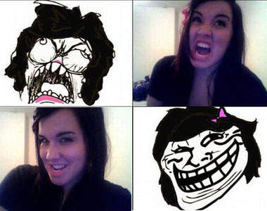 這也是二次元vs三次元？女學生做出網路熱門表情