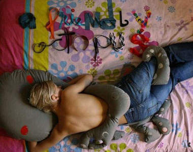 《章魚抱枕》它會用身體捆住你（抖）