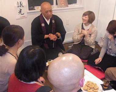 大人氣的《美男和尚》們要到哪裡去才遇得到呢?