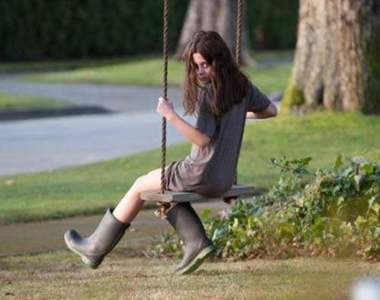 《聚魔櫃》溫家老爸的小孩又被附身了(嘆氣)