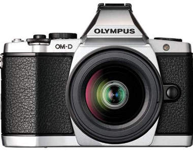 高階微型4/3復古款 Olympus OM-D E-M5相機正式亮相囉!