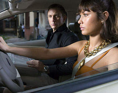 007新電影《Skyfall》最佳配角～香車美人果然缺一不可啊！