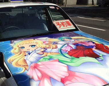 《痛小黃》自己沒辦法有痛車？那就搭痛計程車吧