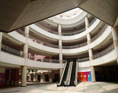 《新華南MALL》有東莞鬼Mall之稱的世界第二大購物中心