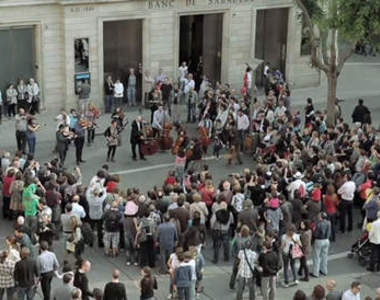 優雅快閃族 以後快閃完不用急著走啦~