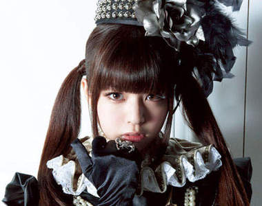 哥德蘿莉女歌手　春奈露娜　刀劍神域2nd片尾曲主唱