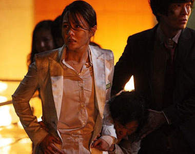 孫藝珍深陷《巨塔》~真的能從這裡逃出去嗎？