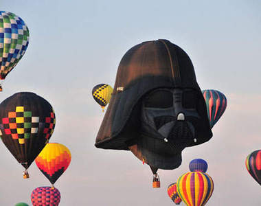 坐在下面其實看不到的創意熱氣球