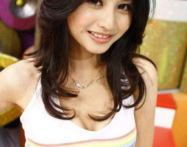 林梵耘(Naomi) 大學生了沒的隱藏版美女