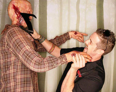 獵殺殭屍刀組 整組買完今年不限額度殺到爽(誤)