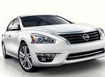 五代目Nissan Altima現身紐約!長得是越來越動感了呢~♥ 五代目Nissan Altima現身紐約!長得是越來越動感了呢~♥