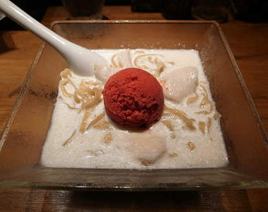 來碗《豆漿涼麵》度過剩下的炎熱夏天吧！（咻咻咻～）