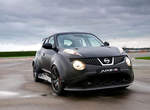 Nissan Juke-R確定量產~性能比原型車還要嚇嚇叫喔! Nissan Juke-R確定量產~性能比原型車還要嚇嚇叫喔!