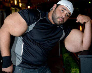 卜派真人版 Moustafa Ismail 埃及來的健美選手