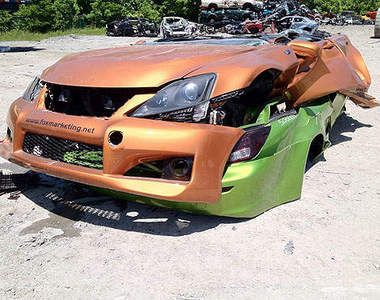 Lexus帥氣的SEMA展改裝車～在鏡頭前壯烈壓成廢鐵！