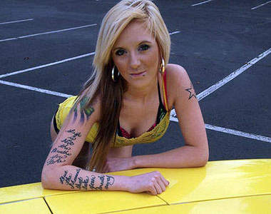 《性感網拍賣車》好爸爸不能這樣利用女兒喔～(誤)