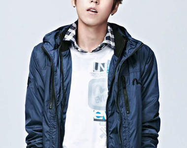 ＜致美麗的你＞ 小可愛李炫雨代言EVISU囉～