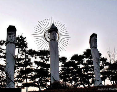 《木芽博物館》裡面是擺佛像滴～跟豆芽沒關係啦