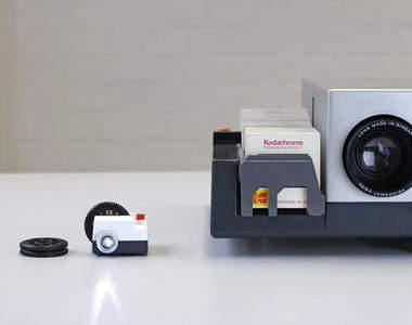 Instagram專用「超迷你」投影機  讓你把照片通通變成復古幻燈片