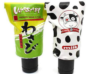 《牙膏狀捲筒衛生紙盒》從牙膏蓋子裡抽抽抽~