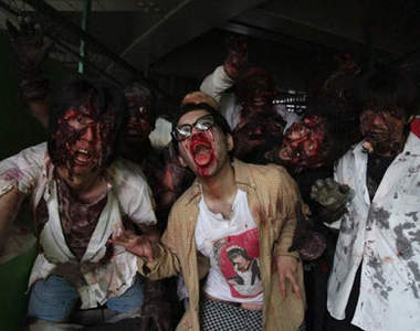 脫褲蘭殭屍 我們的唯一需求就是妹...