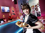 「SUSHI CAT」在東歐你不但吃的到壽司,也看的到貓耳女僕喔! 「SUSHI CAT」在東歐你不但吃的到壽司,也看的到貓耳女僕喔!