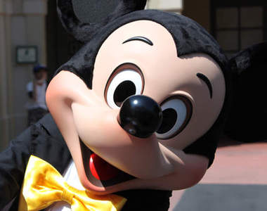 今年83歲的米奇其實應該長這樣吧！（驚）