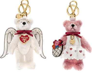 PRADA滿滿愛心的情人節限定商品登場╰(✿´⌣`✿)╯♡