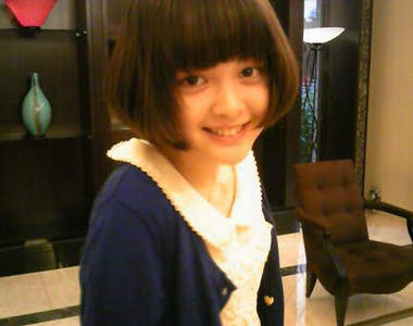 超強ViVi新血♥14歲混血模《玉城Tina》初登場