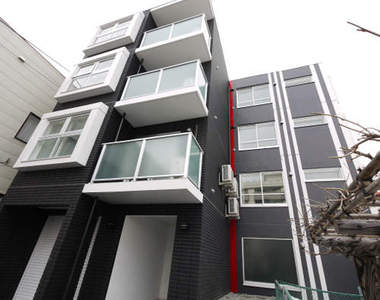 絕對領域公寓 AT力場防禦加+100 抗震抗災抗使徒蒙大奶啦(誤)