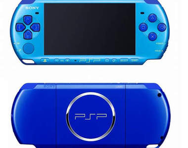 PSP新色「天空藍/海水藍」雙色主機  又是數量限定喔～