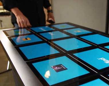 iPad過年怎麼玩?當然是改裝成《大型iPad平板桌》一塊來玩才夠屌吶~