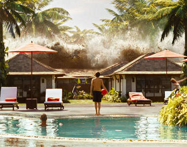 《驚天巨嘯》南亞大海嘯倖存家庭的真實故事