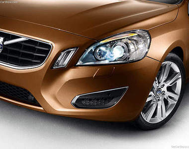 《車車也有家族臉》~臉蛋和屁屁比美的Volvo