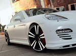 保時捷Panamera White Snow Edition!像暴風雪一樣有殺傷力~(逃) 保時捷Panamera White Snow Edition!像暴風雪一樣有殺傷力~(逃)