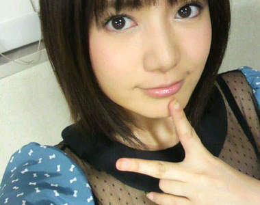 古崎瞳 說著方言也萌萌的寫真女星
